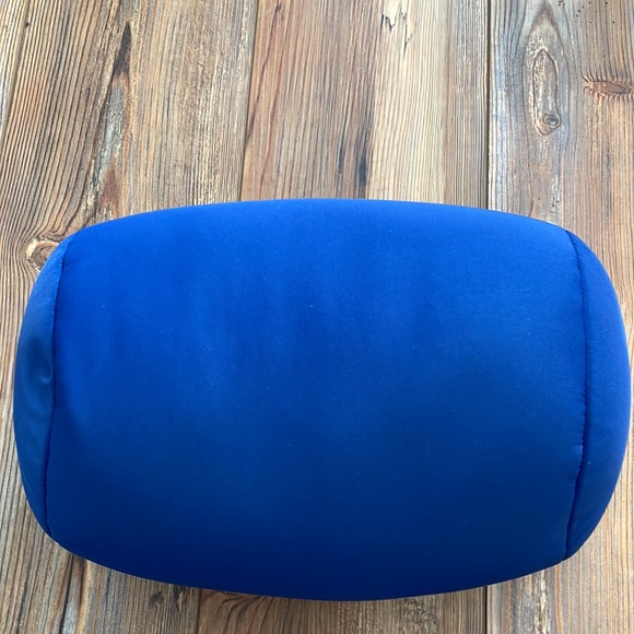 NWOT Carnival Poolside Pillow - Picture 2 of 3